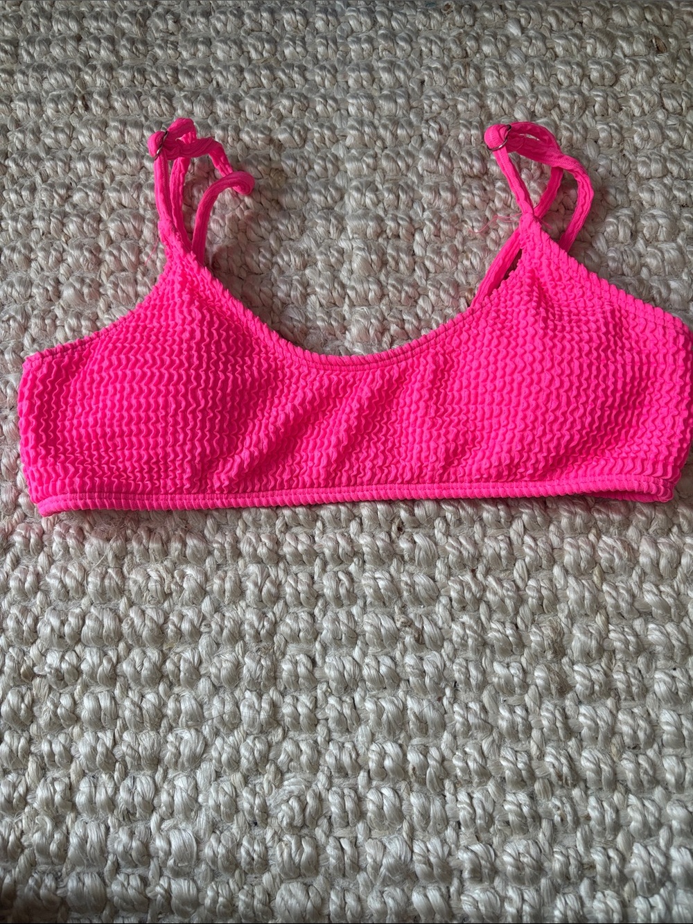 SHEIN Hot Pink Textured Kids Bikini Top